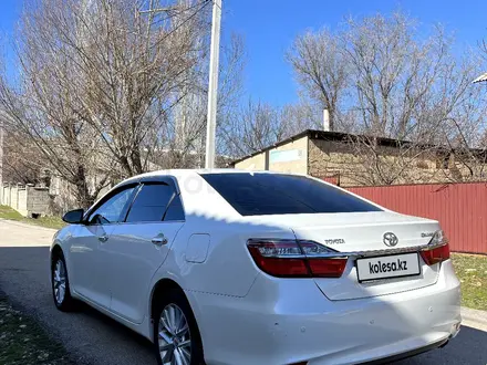 Toyota Camry 2015 года за 11 500 000 тг. в Шымкент – фото 14