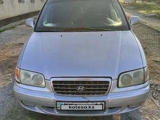 Hyundai Trajet, 2001