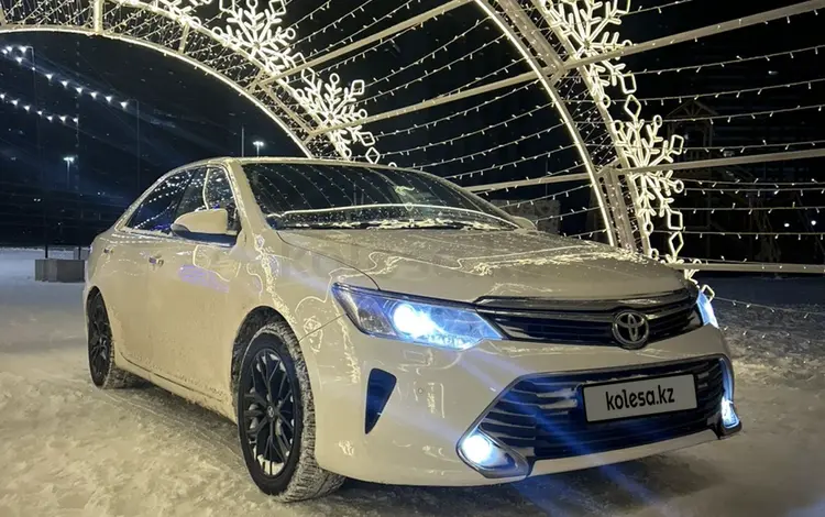 Toyota Camry 2015 года за 11 000 000 тг. в Астана