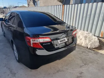 Toyota Camry 2014 года за 6 900 000 тг. в Атырау – фото 3