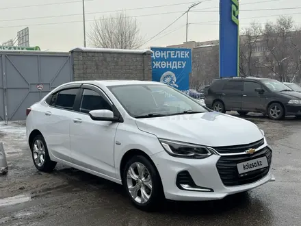 Chevrolet Onix 2023 года за 8 500 000 тг. в Алматы – фото 3