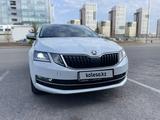 Skoda Octavia 2019 года за 9 999 999 тг. в Астана – фото 2