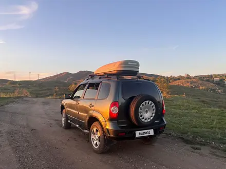 Chevrolet Niva 2012 года за 2 600 000 тг. в Усть-Каменогорск – фото 4
