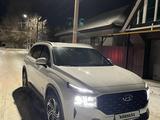 Hyundai Santa Fe 2023 годаfor18 500 000 тг. в Уральск