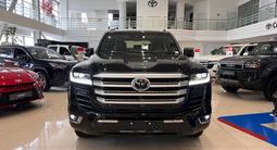 Toyota Land Cruiser Premium+ 2025 года за 73 190 000 тг. в Алматы