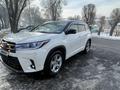 Toyota Highlander 2015 года за 16 200 000 тг. в Алматы – фото 3