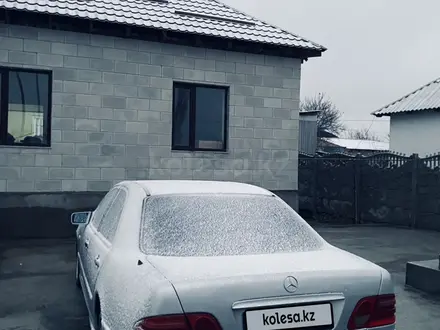 Mercedes-Benz E 230 1996 года за 2 650 000 тг. в Тараз