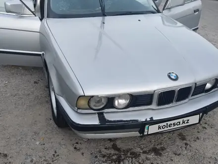 BMW 520 1990 года за 1 300 000 тг. в Шымкент