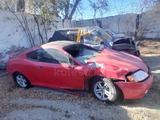Hyundai Tiburon 2001 года за 800 000 тг. в Астана