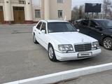 Mercedes-Benz E 300 1993 годаүшін1 800 000 тг. в Актобе – фото 2