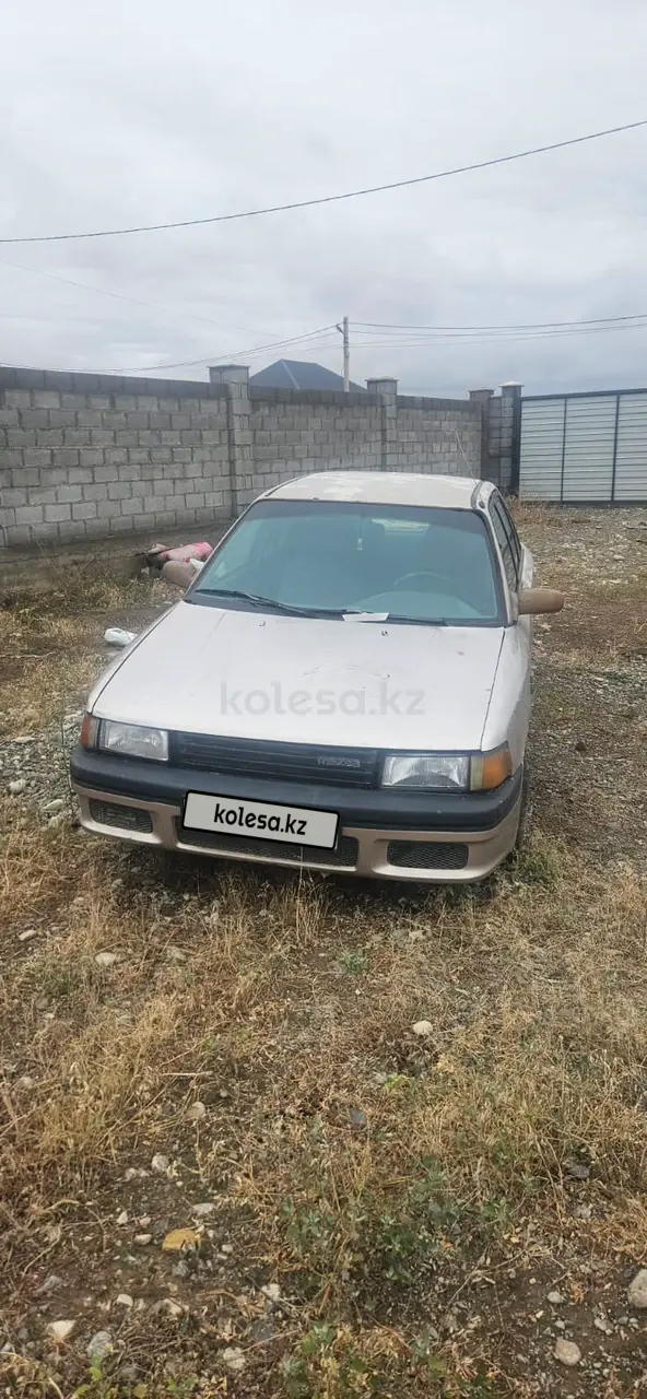 Mazda 323, 1992