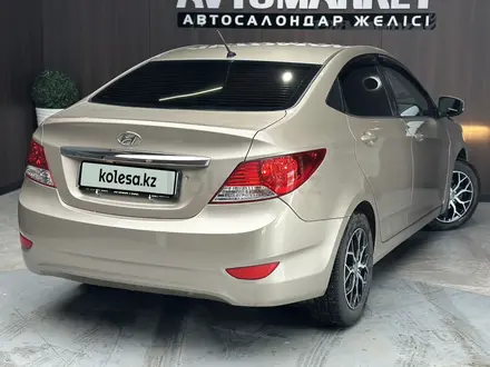 Hyundai Solaris 2011 года за 3 750 000 тг. в Актобе – фото 4
