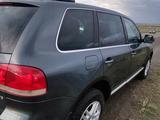 Volkswagen Touareg 2004 годаfor5 000 000 тг. в Караганда – фото 4