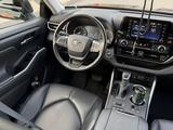 Toyota Highlander 2022 года за 23 000 000 тг. в Алматы – фото 5