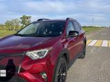 Toyota RAV4 2018 года за 12 900 000 тг. в Павлодар – фото 4