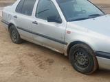 Volkswagen Vento 1995 годаүшін350 000 тг. в Актобе – фото 3