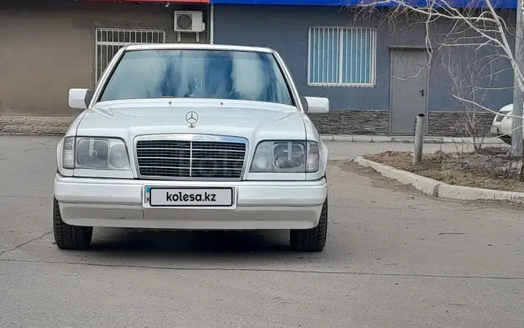 Mercedes-Benz E 200 1994 годаүшін2 500 000 тг. в Павлодар