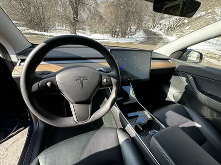 Tesla Model Y 2021 года за 19 500 000 тг. в Алматы – фото 7