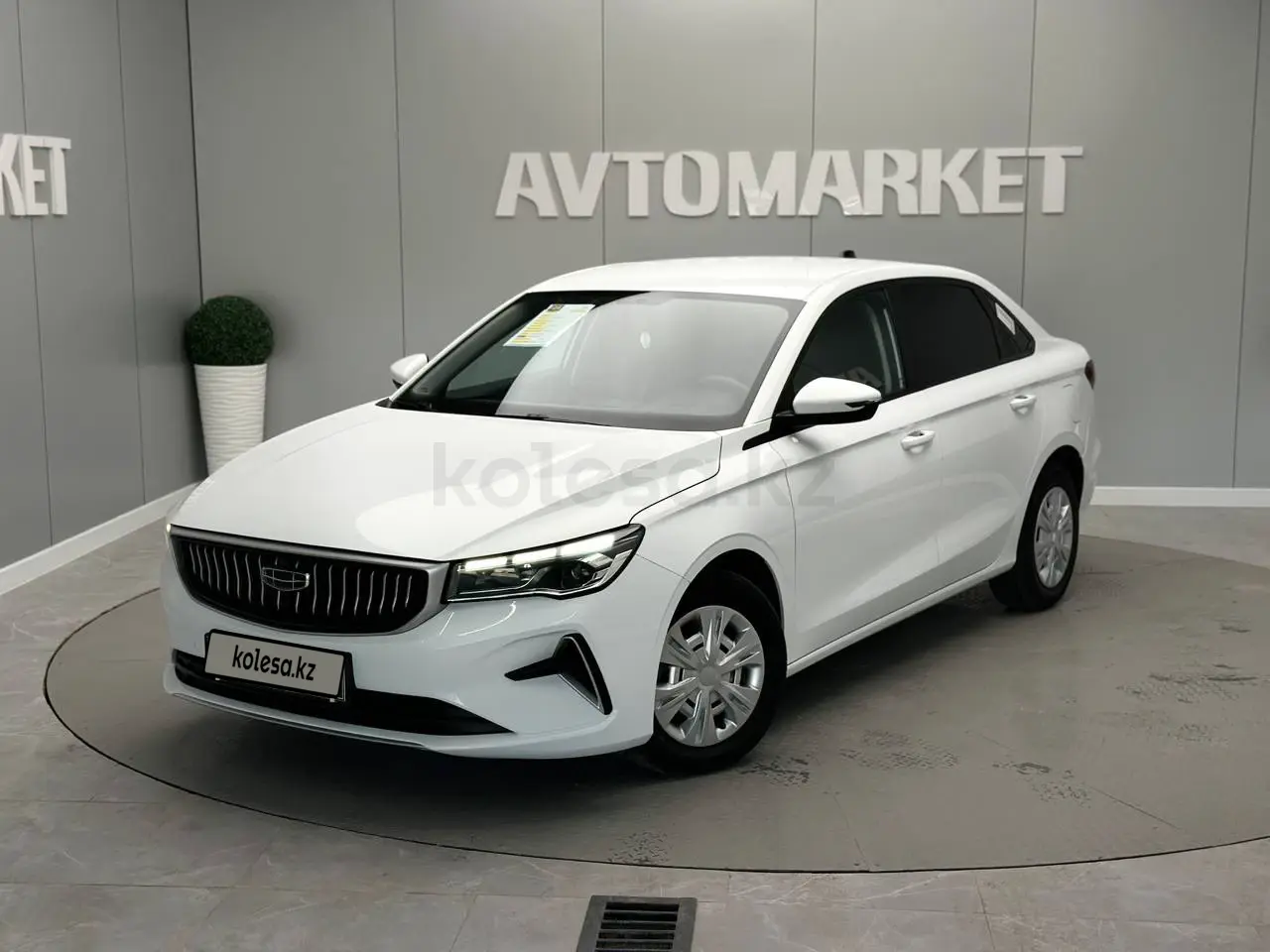 Geely Emgrand, 2024