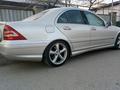 Mercedes-Benz C 180 2002 годаfor6 000 000 тг. в Петропавловск