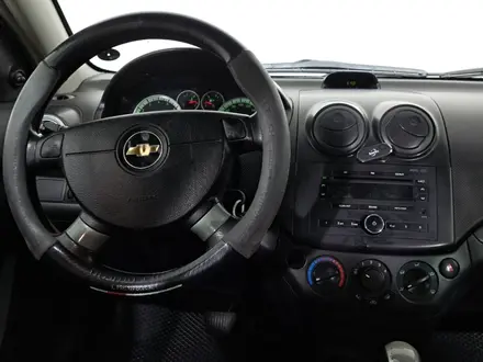 Chevrolet Aveo 2013 года за 2 490 000 тг. в Астана – фото 13