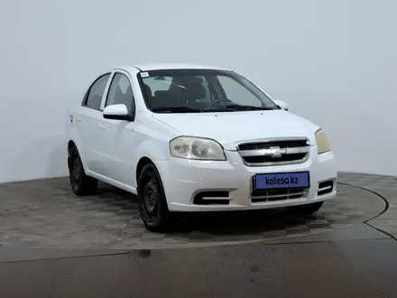 Chevrolet Aveo 2013 года за 2 490 000 тг. в Астана – фото 3