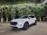 Hyundai Santa Fe 2023 года за 17 500 000 тг. в Алматы