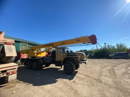 Автокран Урал 25 тонн в Усть-Каменогорск – фото 4