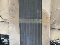 Радиатор охлаждения на Ауди А6 2, 6-2, 8 автомат за 50 000 тг. в Алматы