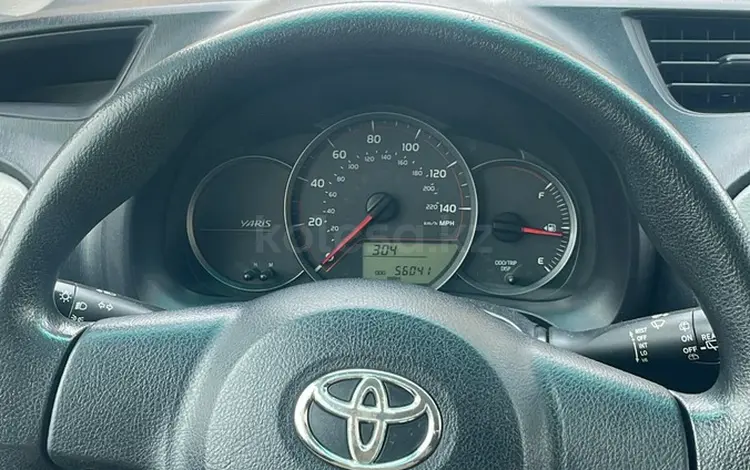 Toyota Yaris 2013 года за 5 500 000 тг. в Атырау