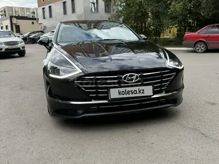 Hyundai Sonata 2019 года за 11 000 000 тг. в Караганда – фото 3