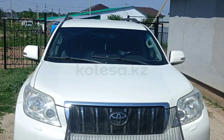 Toyota Land Cruiser Prado 2010 годаfor13 500 000 тг. в Уральск