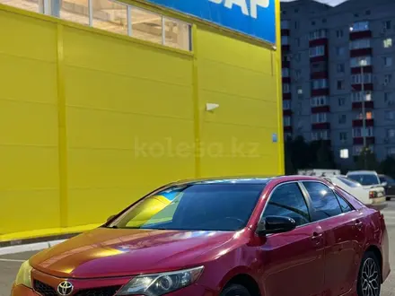 Toyota Camry 2012 года за 8 500 000 тг. в Уральск – фото 2