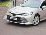 Toyota Camry 2021 года за 15 200 000 тг. в Алматы – фото 3