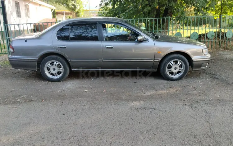 Nissan Maxima 1998 года за 2 200 000 тг. в Алматы