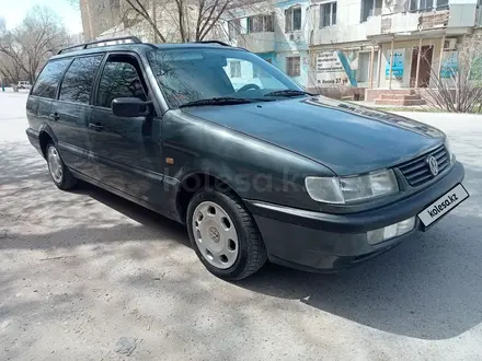 Volkswagen Passat 1995 года за 3 500 000 тг. в Кызылорда – фото 2
