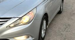Hyundai Sonata 2011 годаүшін3 500 000 тг. в Алматы – фото 3