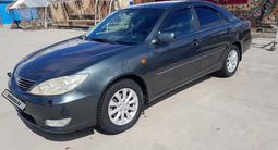 Toyota Camry 2005 года за 6 000 000 тг. в Семей – фото 2