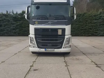 Volvo  FH 2018 года за 33 000 000 тг. в Шымкент – фото 3