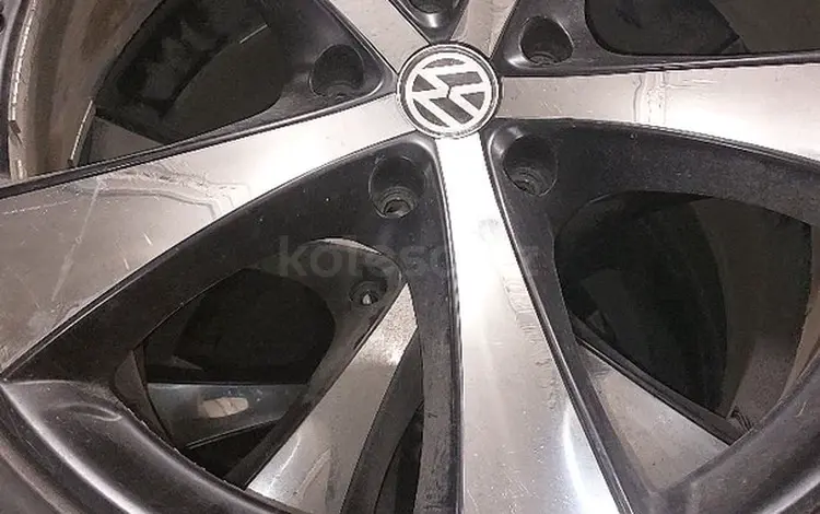 Диски Туарег r22 за 200 000 тг. в Караганда