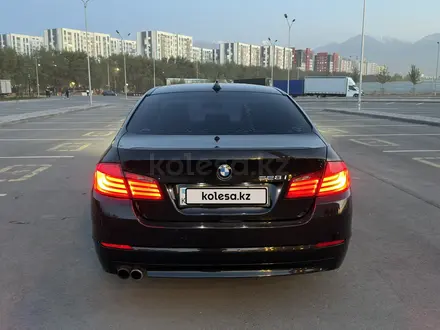 BMW 528 2012 года за 7 300 000 тг. в Алматы – фото 4