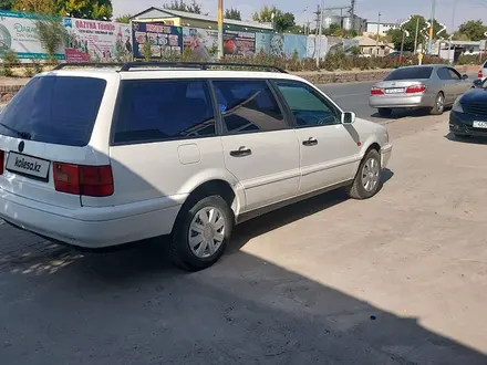 Volkswagen Passat 1994 года за 1 950 000 тг. в Шымкент – фото 4