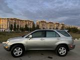 Lexus RX 300 2001 года за 6 000 000 тг. в Актобе – фото 3