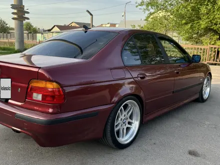 BMW 528 1999 года за 4 100 000 тг. в Алматы – фото 4