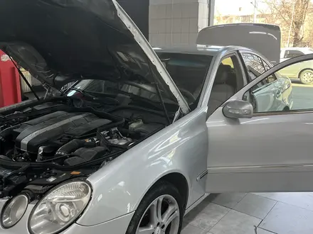 Mercedes-Benz E 320 2002 года за 4 000 000 тг. в Алматы – фото 4