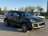 Porsche Cayenne 2007 годаfor8 000 000 тг. в Караганда
