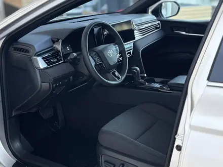 Toyota Camry Elegance 2026 года за 18 690 000 тг. в Караганда – фото 8