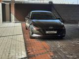 Hyundai Elantra 2023 года за 9 650 000 тг. в Алматы – фото 3