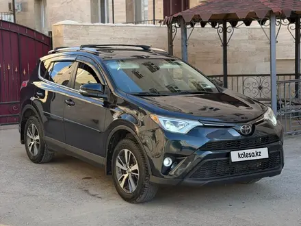 Toyota RAV4 2018 года за 11 500 000 тг. в Актау – фото 17