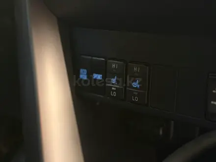 Toyota RAV4 2018 года за 11 500 000 тг. в Актау – фото 6